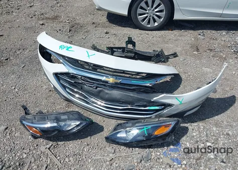 2021 Chevrolet Malibu Fwd Lt z USA, uszkodzony, nr VIN 1G1ZD5ST0MF013875